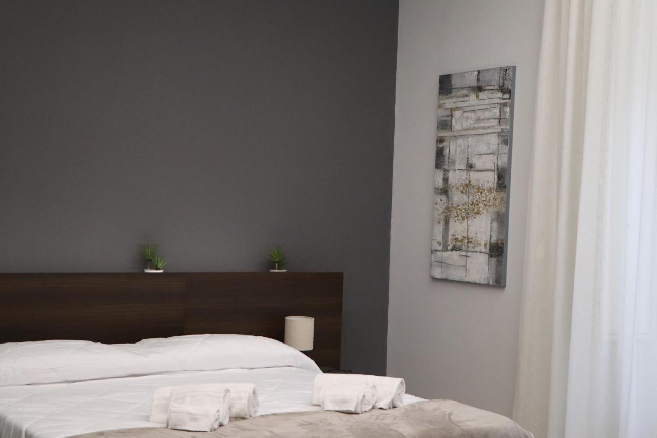 Ioletta House Apartment Катания Екстериор снимка