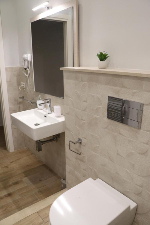 Ioletta House Apartment Катания Екстериор снимка