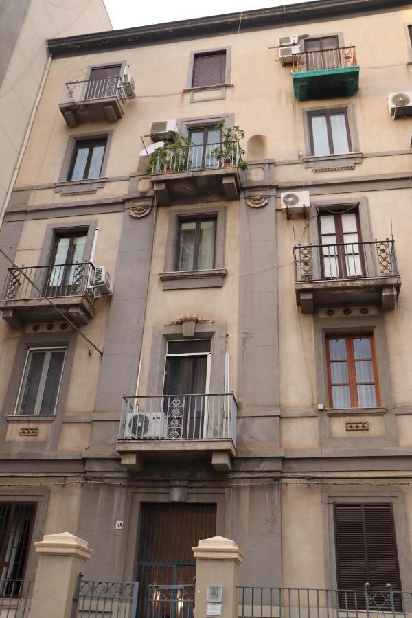 Ioletta House Apartment Катания Екстериор снимка